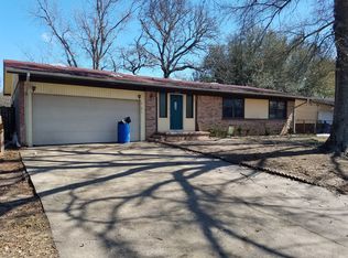 8034 Red Rock Dr, Tyler, TX 75706