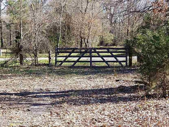 2nd image of 2420 S Fm 312