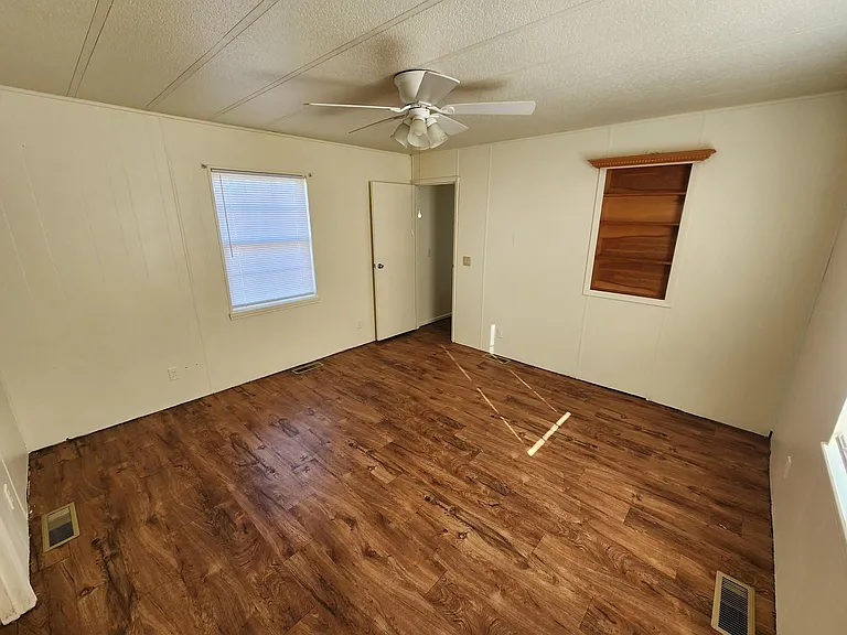 1412 S Nance St — Photo 19