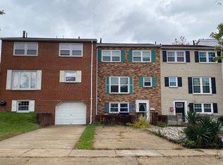 1448 Bittersweet Dr, Blackwood, NJ 08012