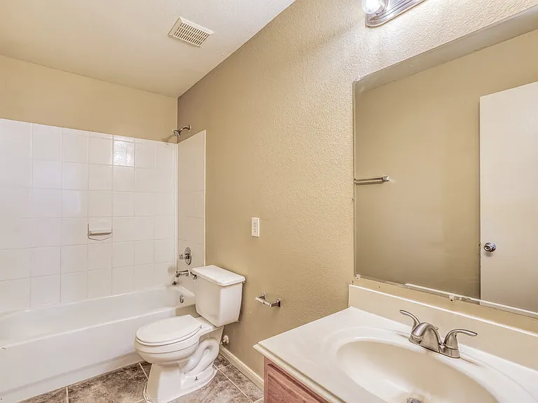 20826 Bonham Park Ln — Photo 16