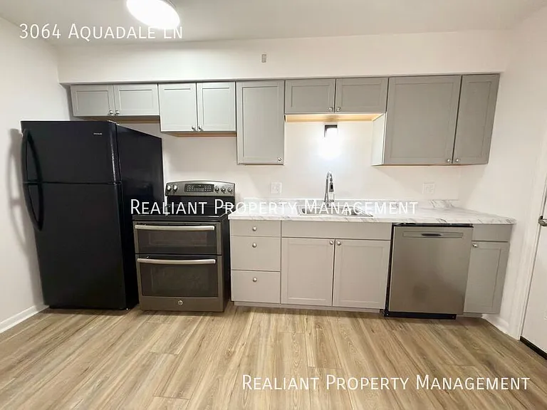 3064 Aquadale Ln — Photo 6
