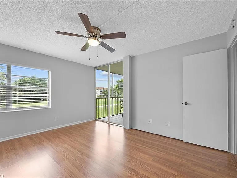 1083 Forest Lakes Dr #207 — Photo 14