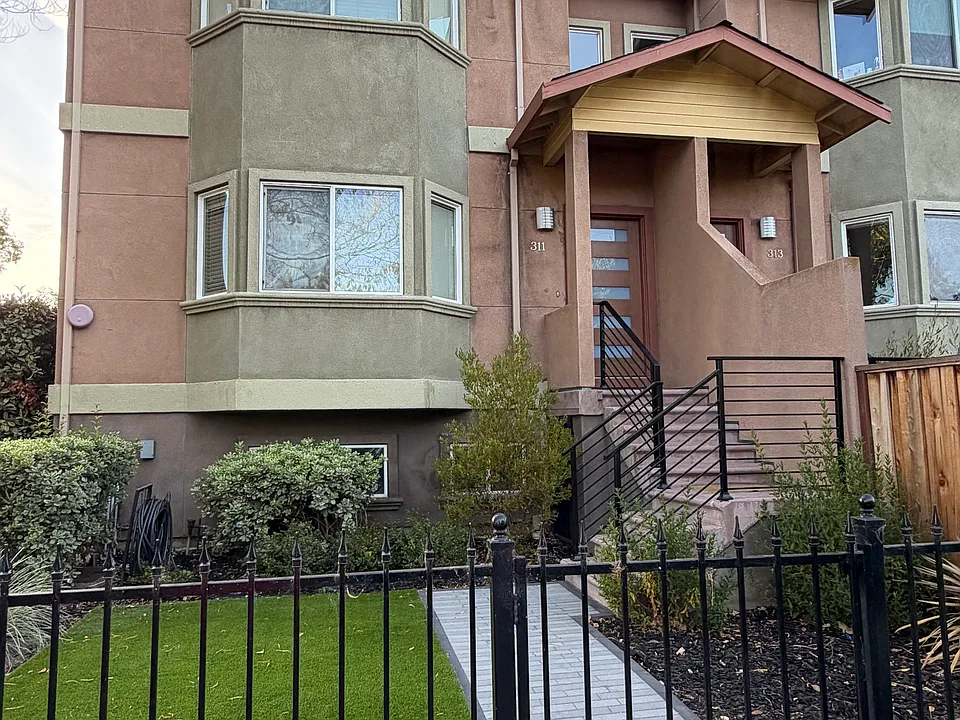 311 6th Ave