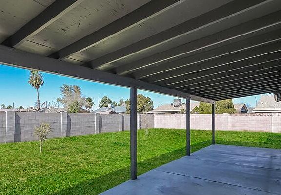 3rd image of 1245 S Briar