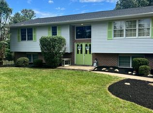 1512 Ivy Hill Rd, Cockeysville, MD 21030