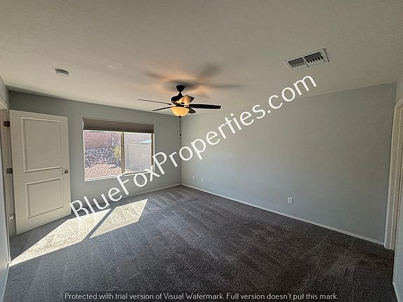 4th image of 7880 N Scholes Ave
