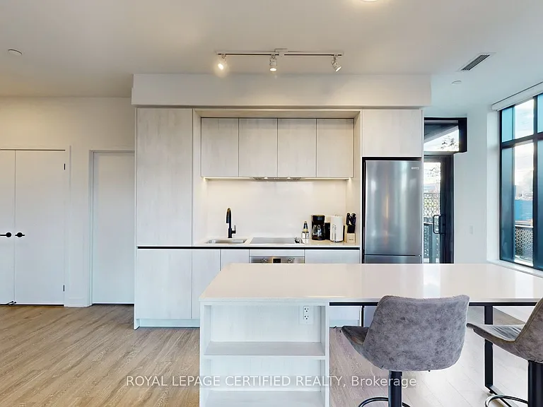 2495 Eglinton Ave W #205 — Photo 13