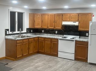 23 Turkey Ln, Winthrop, ME 04364