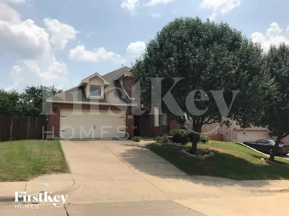 612 Celeste Ln, Burleson, TX 76028