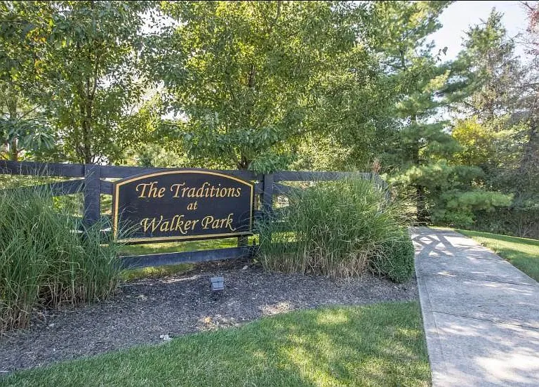 9131 Walker Park Dr — Photo 2