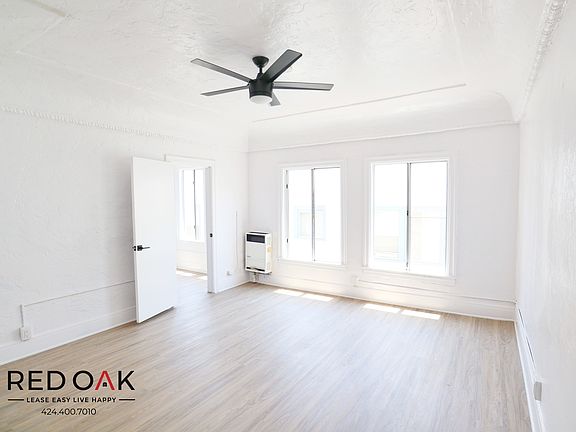 3rd image of 501 S Rampart Blvd #212