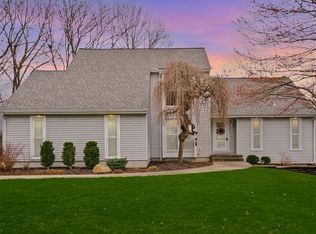 11827 Rosehill Rd, Overland Park, KS 66210