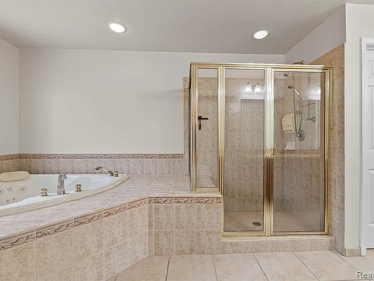 3904 Kaeleaf Rd — Photo 33