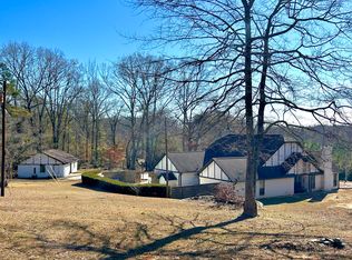 621 Justice Rd, Fulton, MS 38843