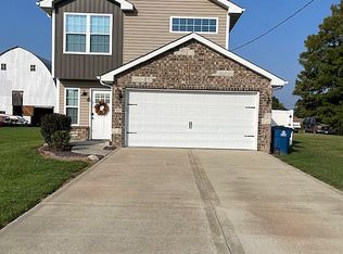 309 S Douglas St, Saint Jacob, IL 62281