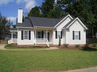 301 Stargate Rd, Holly Springs, NC 27540