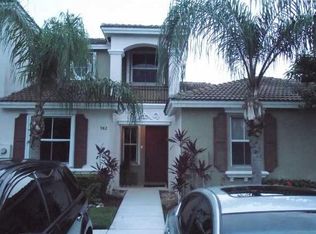 982 NE 42nd Pl, Homestead, FL 33033