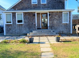 28 Leslie Ave, Barrington, RI 02806