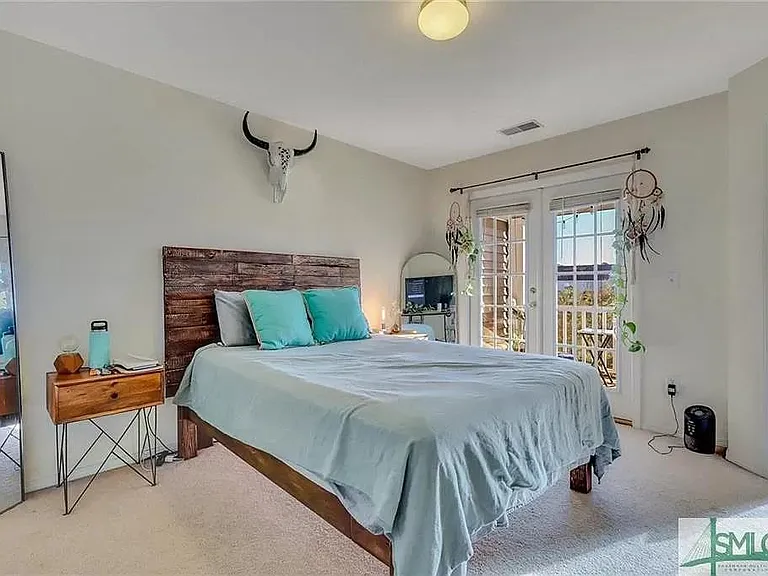 137 Fairgreen St — Photo 10