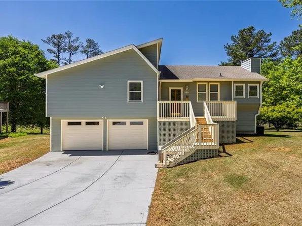999 Malibu Dr, Marietta, GA 30066