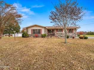 7836 Barker Rd, Corryton, TN 37721