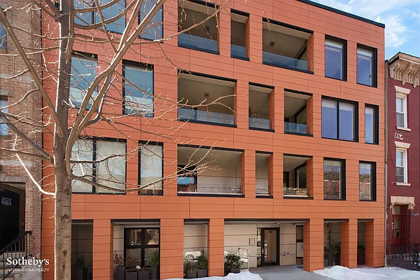 Sold by Sotheby's International Realty | media 9