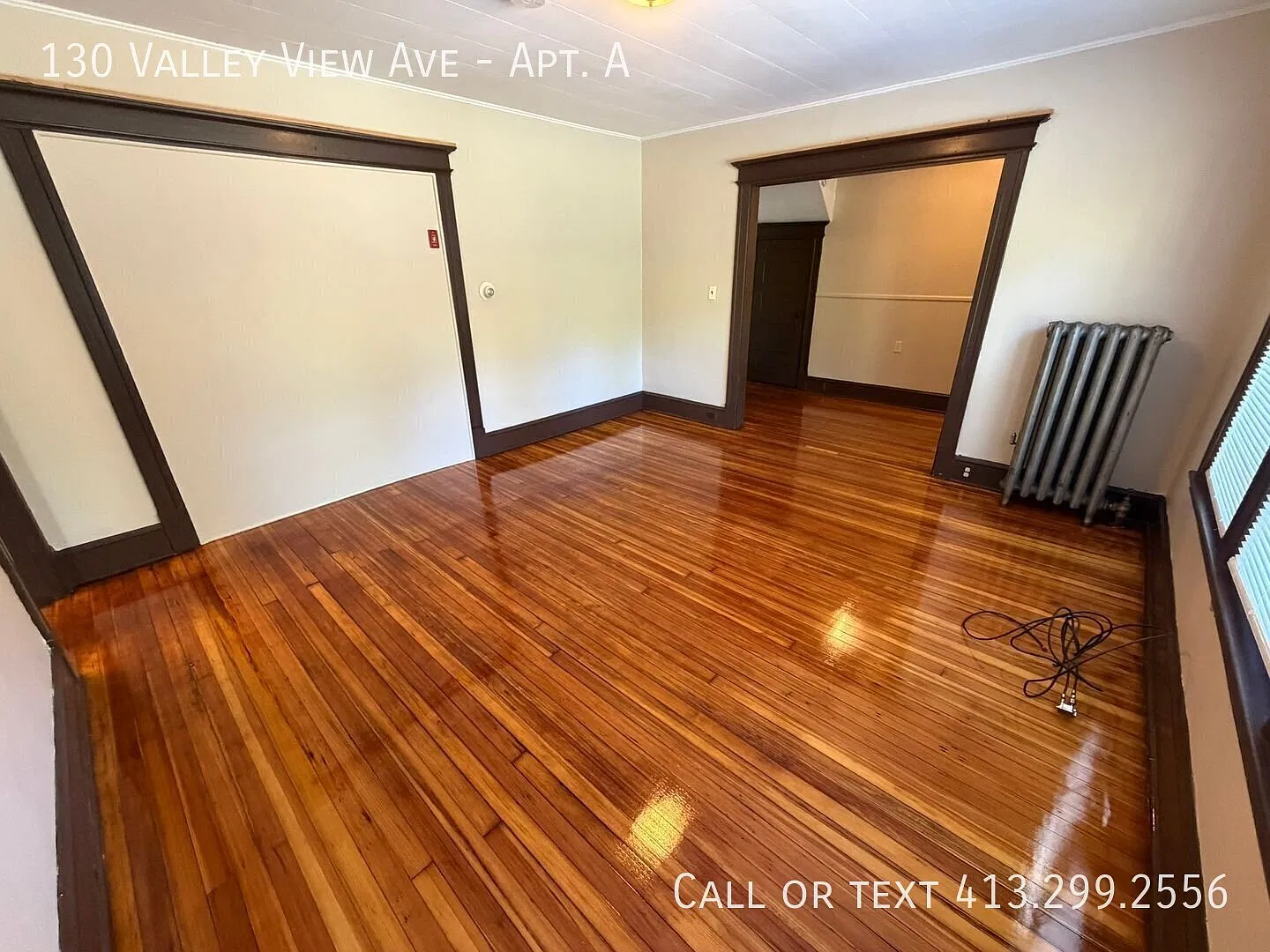 Completely Remodeled 3 Bedroom Apartment - Minutes from Westfield in Woronoco Village — Photo 4