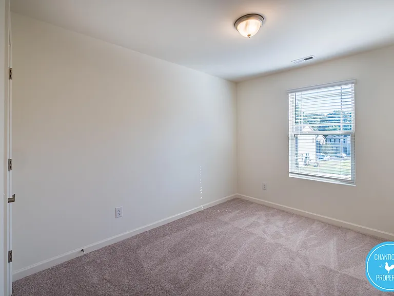8 Rochambeau Ct #1 — Photo 14