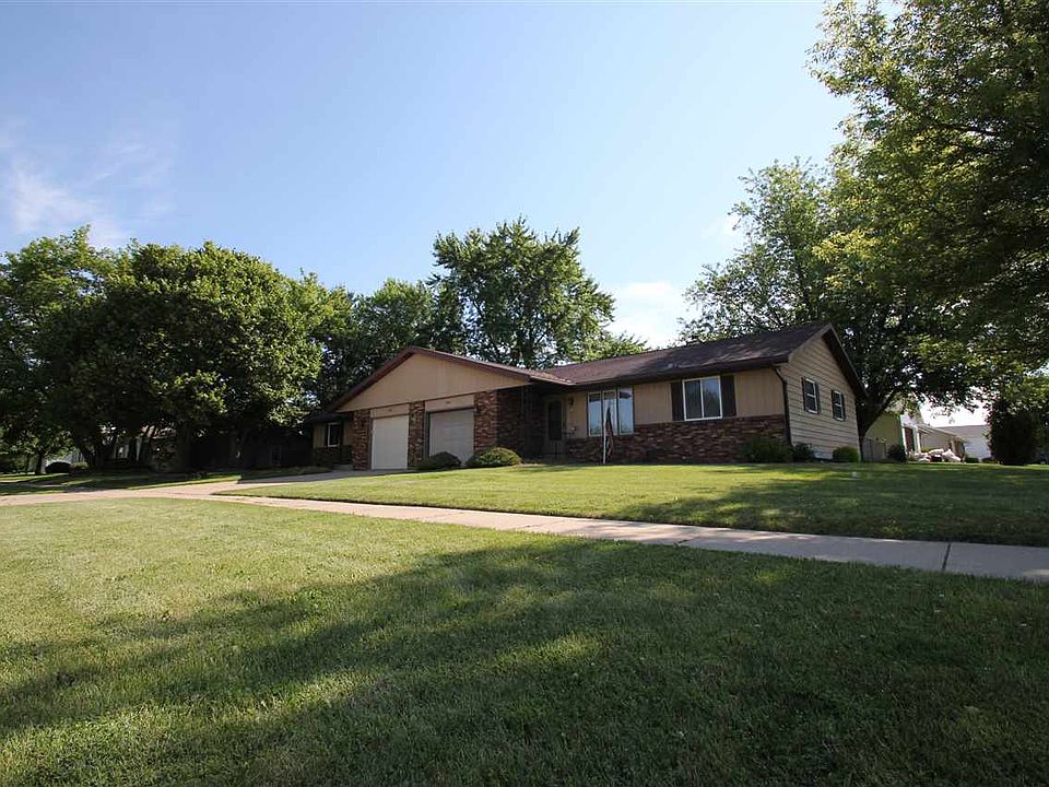 1st image of 2004-2006 Meadowlark Dr