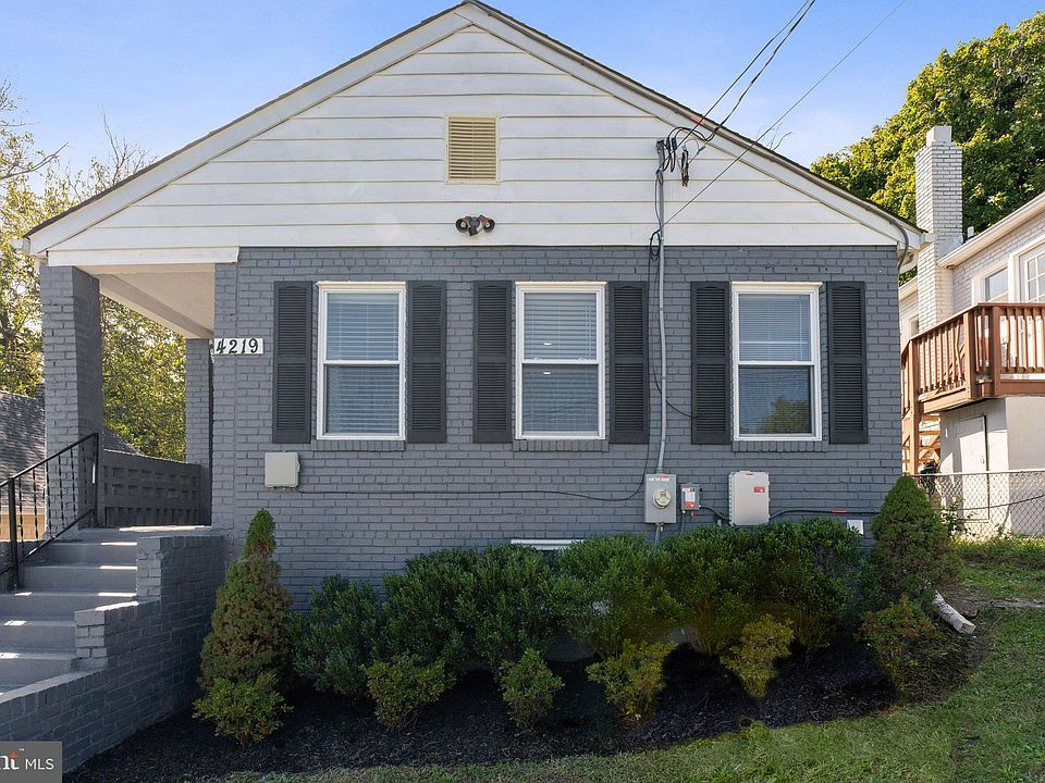1st image of 4219 Vine St