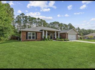 8616 Laredo St, Navarre, FL 32566