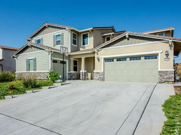 2204 Randolph Pl, Woodland, CA 95776