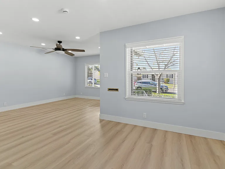 815 Wakefield Ave — Photo 35