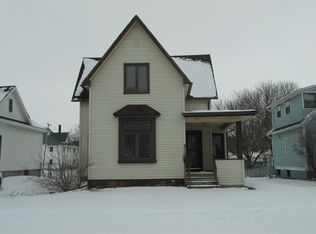 327 E Orleans St, Paxton, IL 60957