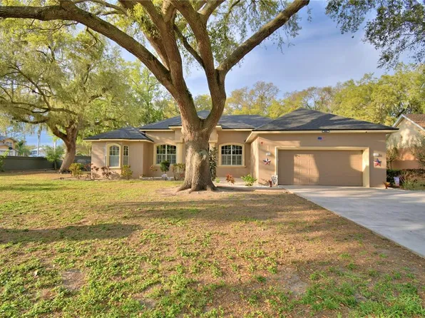 1 Lake Eloise Ln, Winter Haven, FL 33884