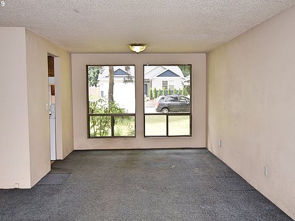 5th image of 5703 NE 63rd Ave