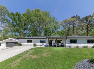 168 Clearwater Trl NE, White, GA 30184
