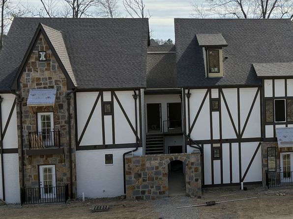 4431 Lennox Pl Building 12-66