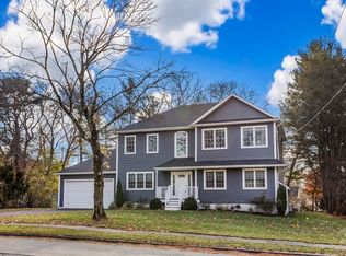 675 Summer St, Lynnfield, MA 01940