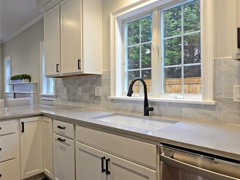 13 Arnold Ave #1 — Photo 7