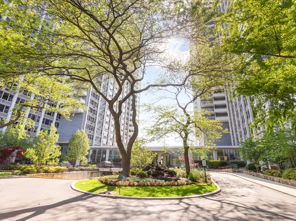 4250 N Marine Dr APT 1626, Chicago, IL 60613