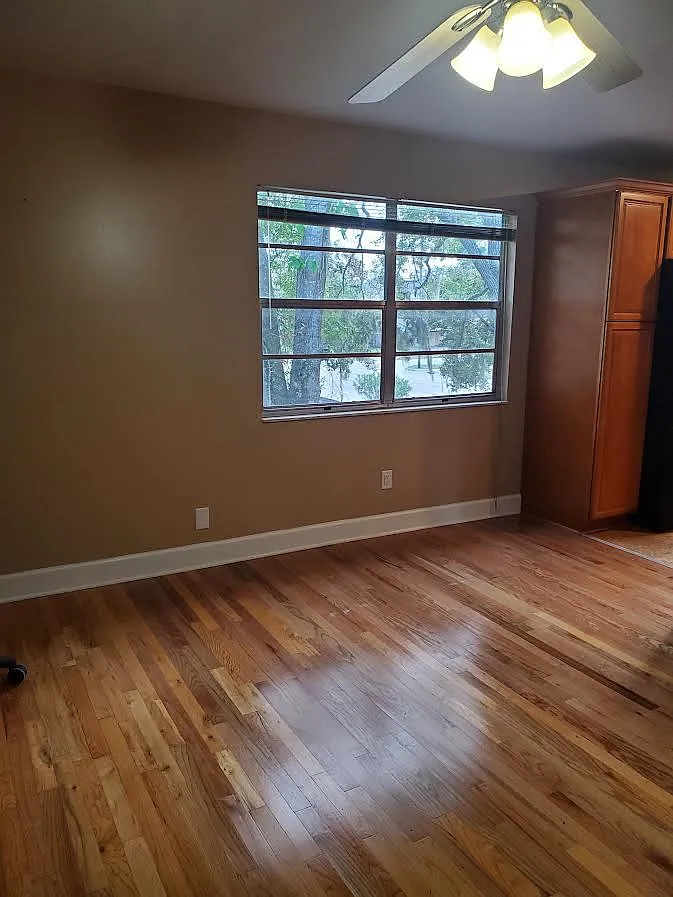 4318 W Corona St — Photo 2