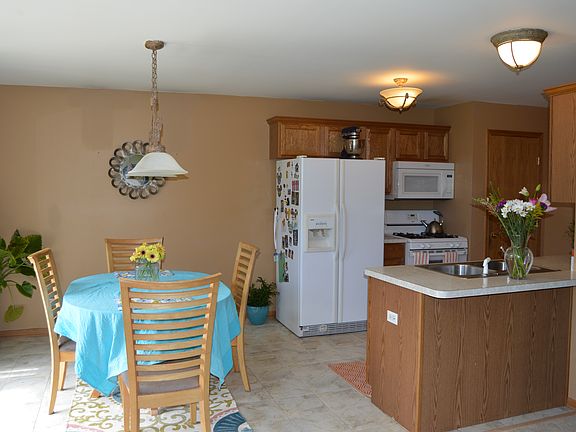 4th image of 10005 Gettler St
