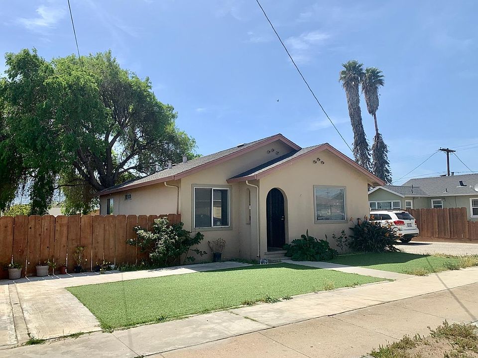 1st image of 1110 Palm Ave