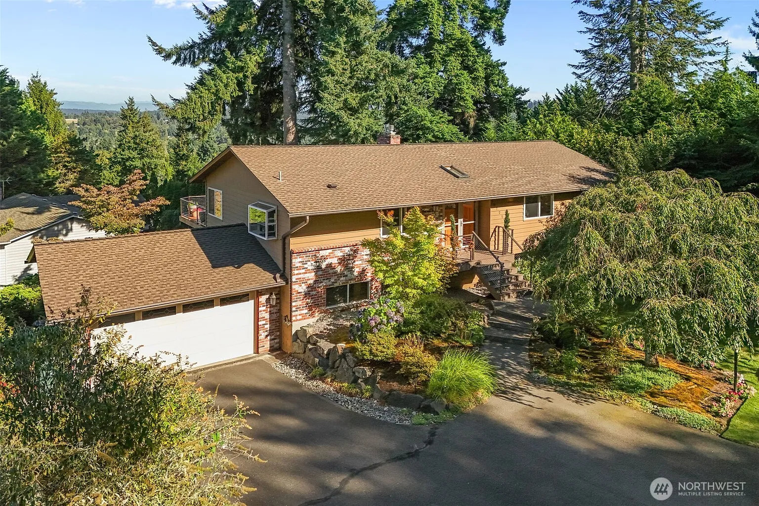18722 64th Lane NE photo 1