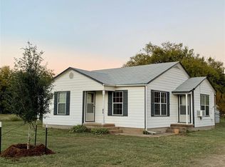 708 Barron St, Covington, TX 76636
