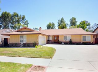 22230 Barbacoa Dr, Santa Clarita, CA 91350