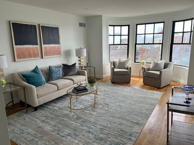 4 Charlesgate E APT 706, Boston, MA, 02215