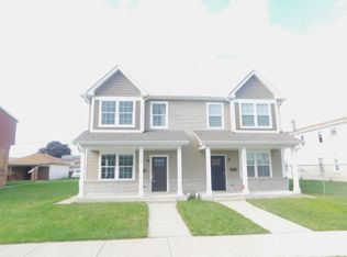 7524 W 64th St, Summit, IL 60501
